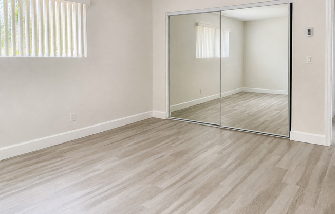 1 bed, 1 bath, 700 sqft, $2,195, Unit 2336-56