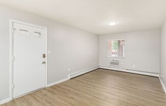 2 beds, 1 bath, $1,150