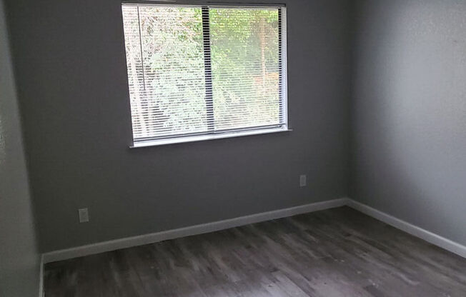 2 beds, 2 baths, 840 sqft, $2,049