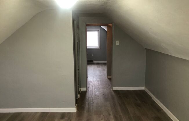 3 beds, 1 bath, $1,675