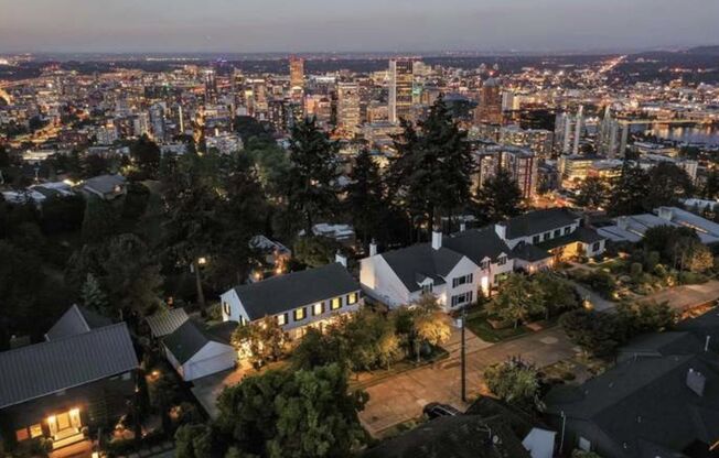 Stunning Luxurious Home with City Views!