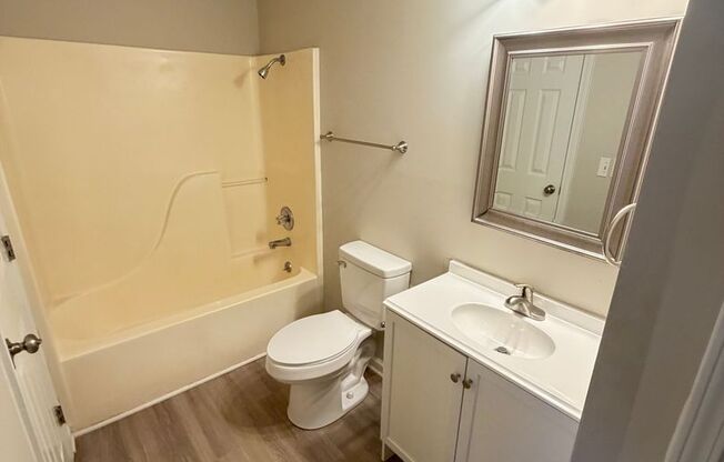 2 beds, 2 baths, 1,055 sqft, $1,200, Unit 1218