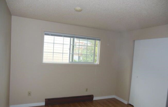 1 bed, 1 bath, 650 sqft, $1,350, Unit Cleopatra Apt - #10