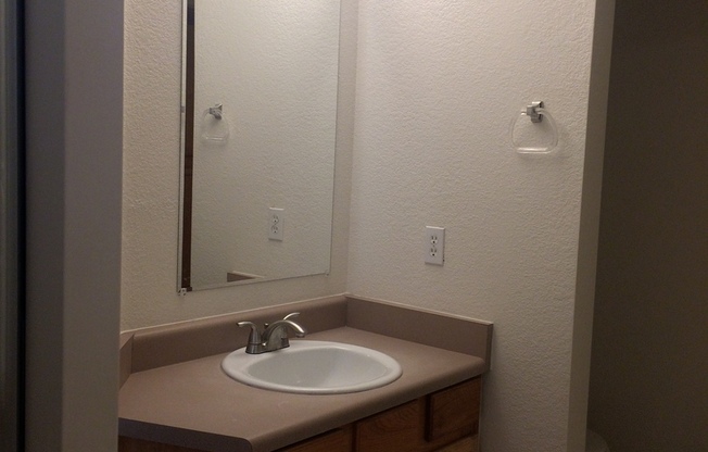 3 beds, 2 baths, $2,000