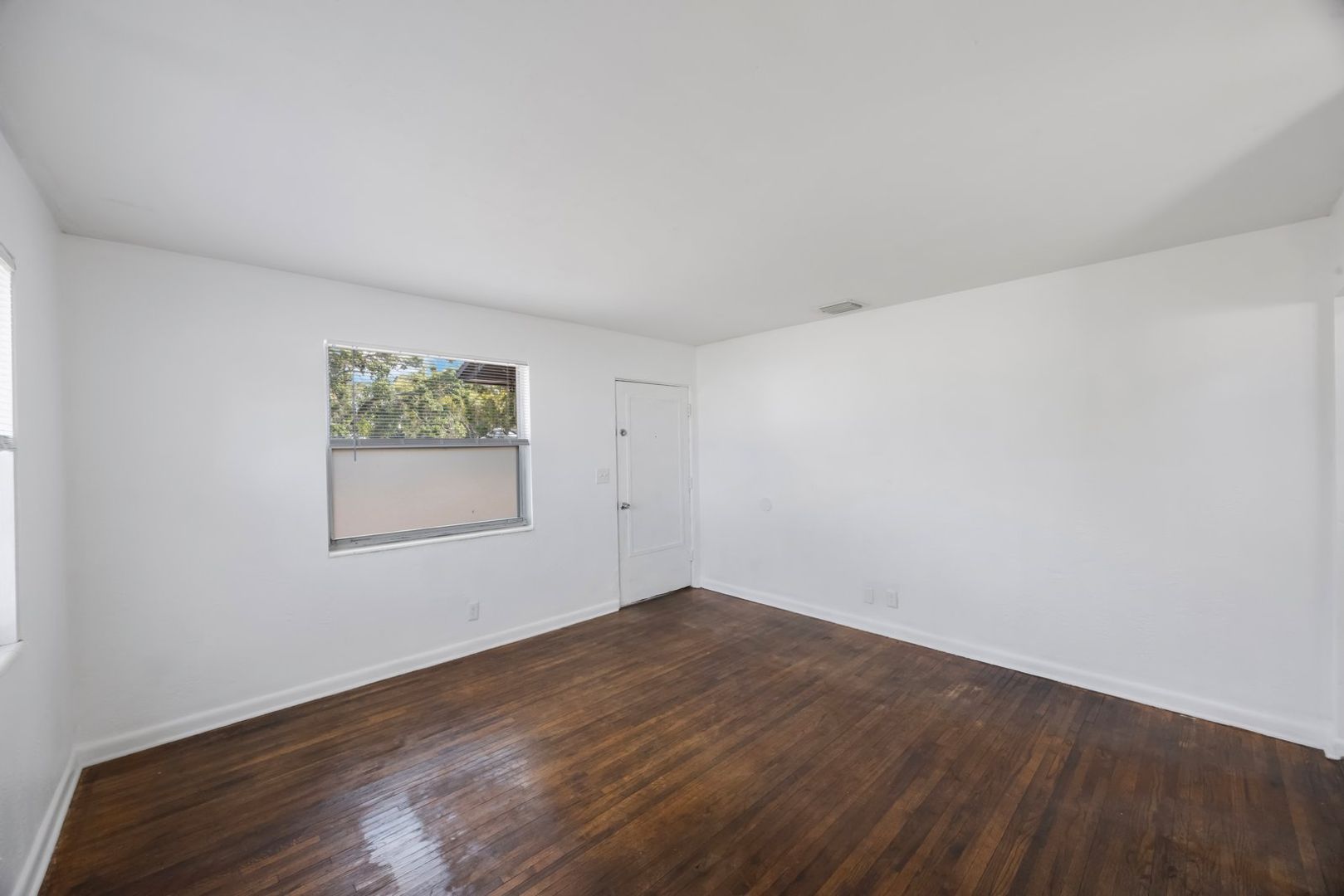 Large 3bdrm/1bath  ** Section 8 OK ** Ready May 1st ****NEW PHOTOS COMING SOON****