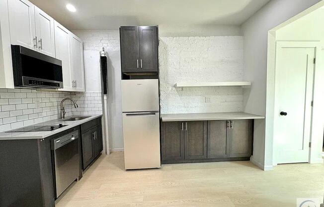 1 bed, 1 bath, $3,324, Unit 5C