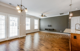 5117 LOMBARD ST