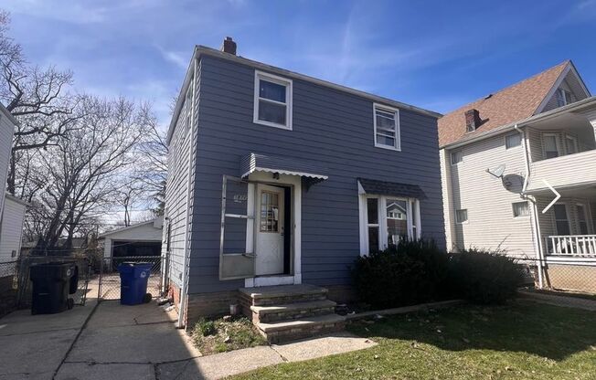 3878 E 143 ST