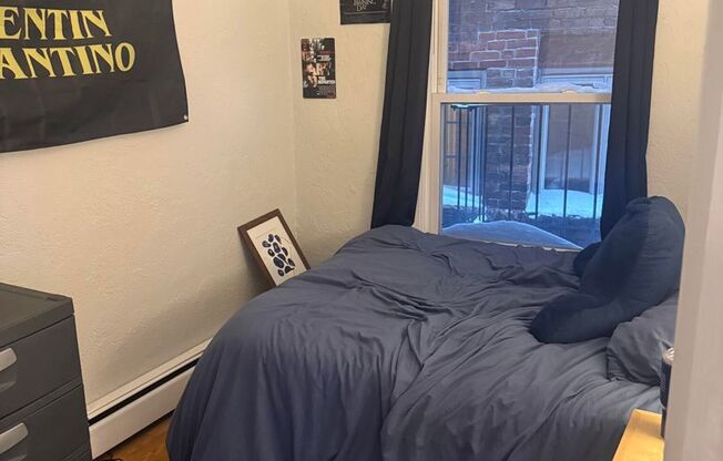 2 beds, 1 bath, $3,640, Unit 20