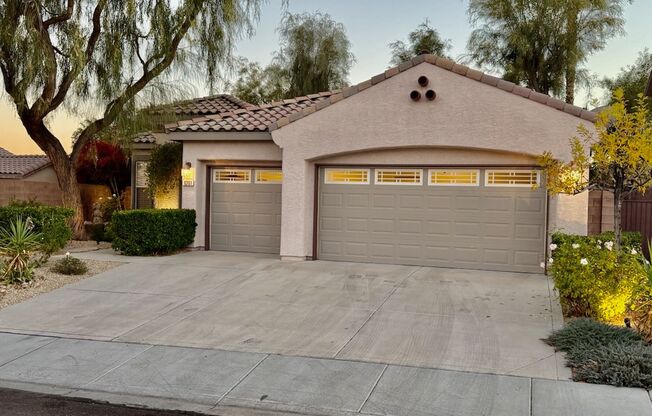 Stunning Single-Story Summerlin Oasis with Private Pool & Spa – Rare Rental in The Gardens