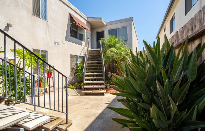 4346 Kansas Street
