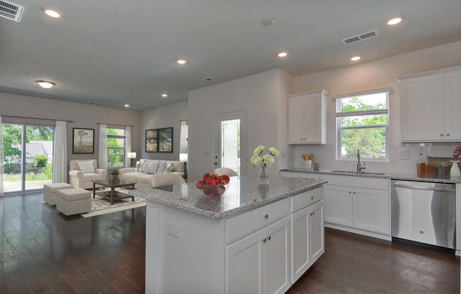 Like New Townhome in Beautiful North Charlotte Community!