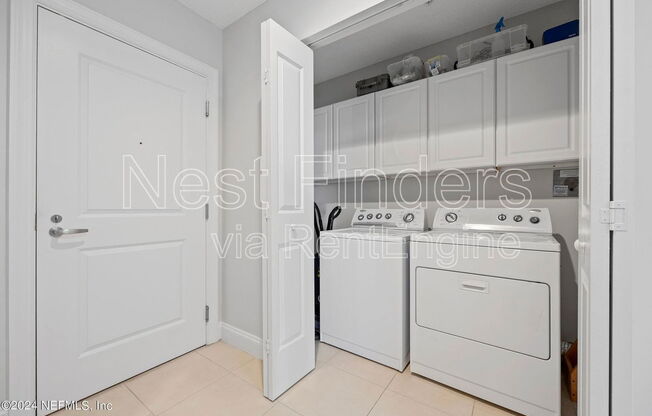 2 beds, 2 baths, 1,337 sqft, $2,595, Unit 1701