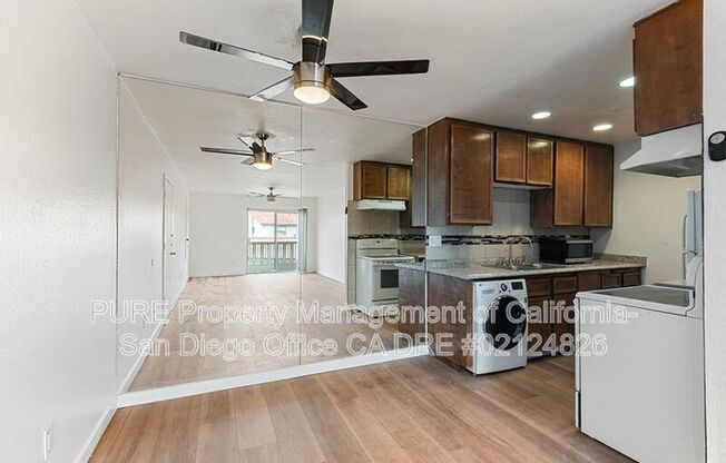 1551 BROADWAY