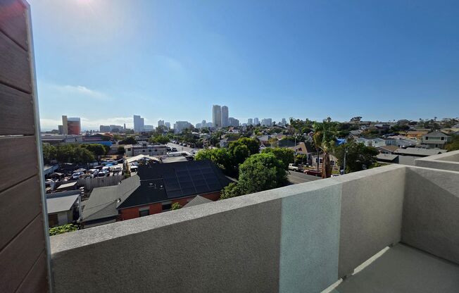 Studio, 1 bath, 327 sqft, $1,855, Unit 405