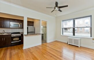 Studio, 1 bath, $1,150, Unit 306