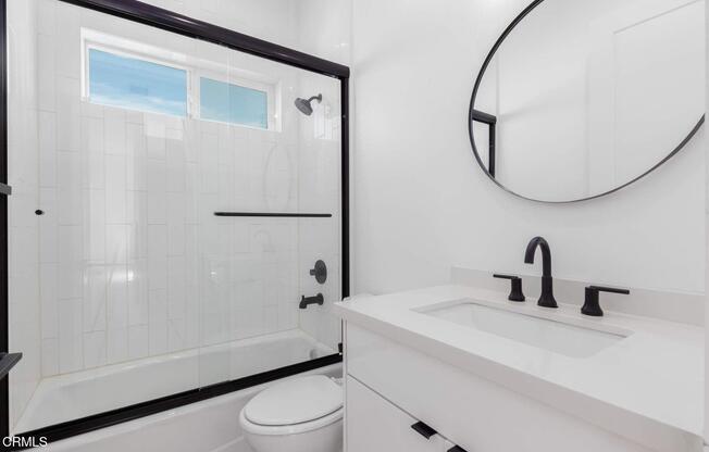 4177 Normandie Avenue