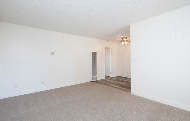 1 bed, 1 bath, 574 sqft, $1,795, Unit 31