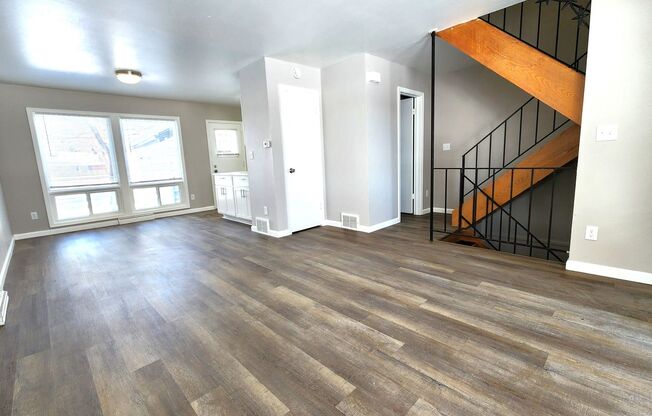 DKR - 7701-07 W Thurston Ave