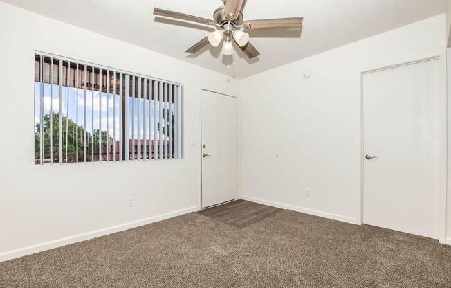 1 bed, 1 bath, 472 sqft, $940