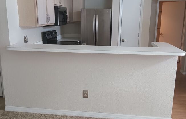 2 beds, 1 bath, 1,021 sqft, $1,550