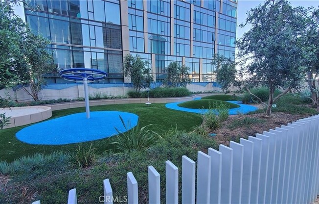 1 bed, 1 bath, 748 sqft, $2,500, Unit 1805