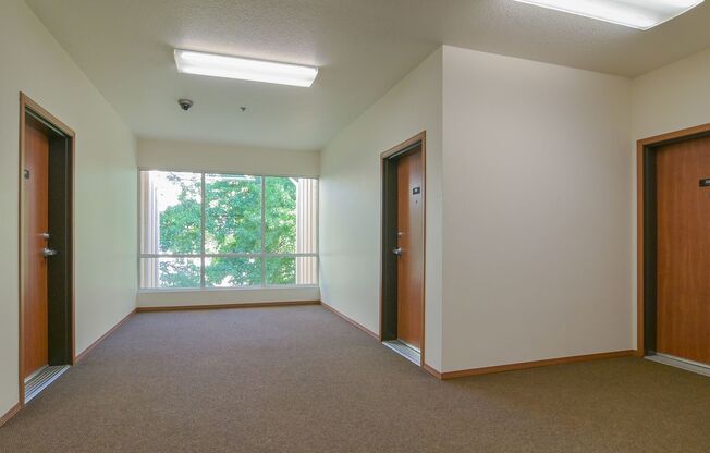 2 beds, 1 bath, $1,700, Unit 305