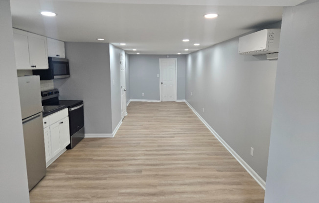 115 W CHEW AVE