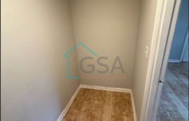 3 beds, 1.5 baths, 1,240 sqft, $1,200, Unit 136 Pine Creek Ct-1