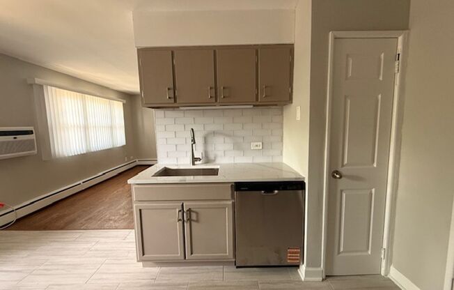 59 W JARVIS 7335