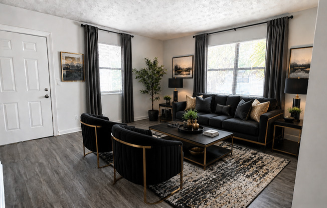2 beds, 1 bath, 943 sqft, $1,210, Unit 15