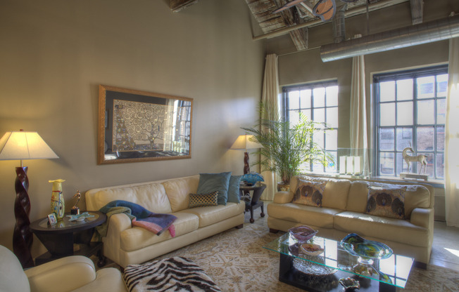3 beds, 2 baths, 1,950 sqft, $2,750, Unit 307