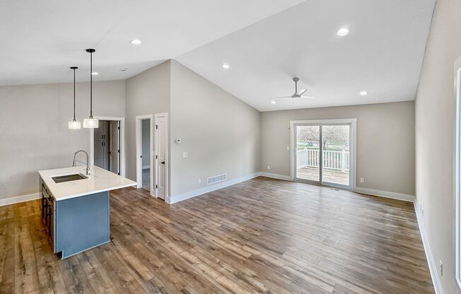 Check out this amazing brand new 3 bedroom 2 full bathroom duplex in Walker