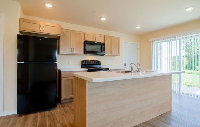 1 bed, 1 bath, 645 sqft, $1,379, Unit EC 4242-01