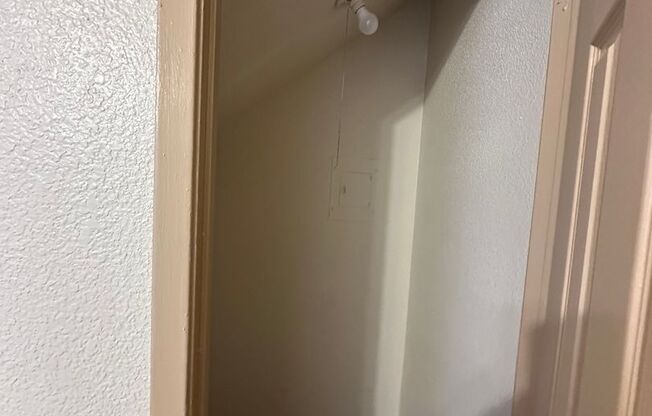 1 bed, 1 bath, 682 sqft, $905, Unit 414