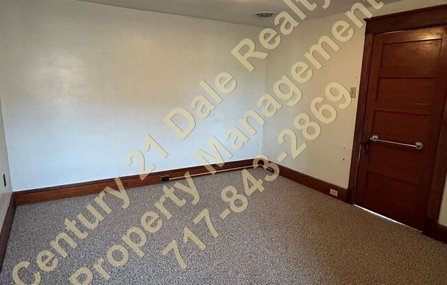 3 beds, 1 bath, $1,375