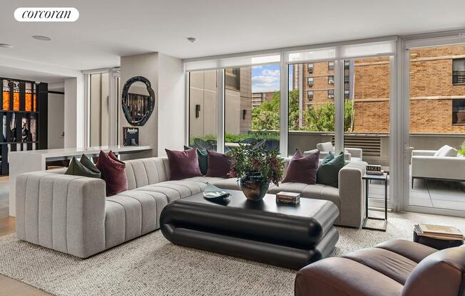 2 beds, 2 baths, $8,375, Unit 2202