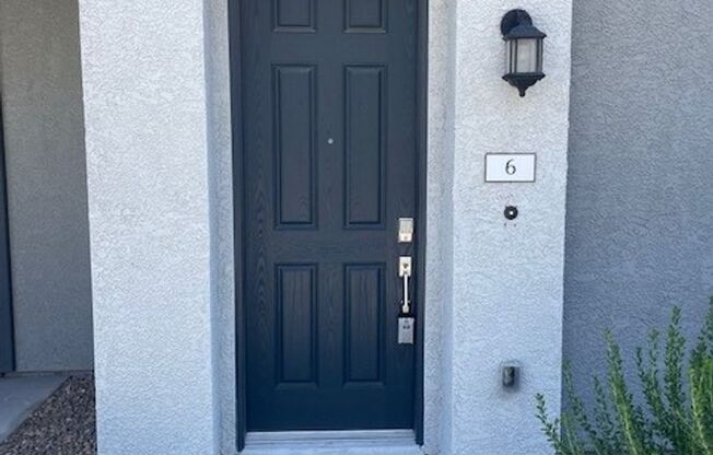 7226 N Decatur Blvd #6 ! 2 Bed / 2 1/2 Bath !