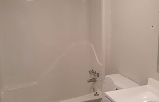 3 bedrm/ 2 bathroom for only $1700.00