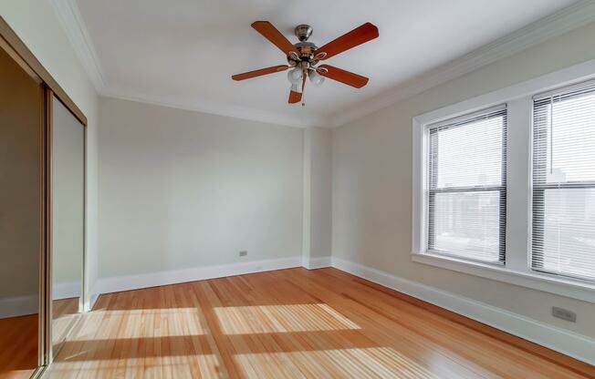 The Patricians Apartments Lincoln Park Chicago Bedroom