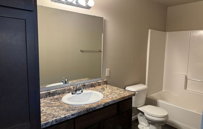 1 bed, 1 bath, 662 sqft, $1,020, Unit 2360-203