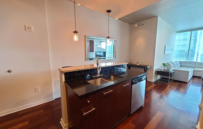 REALM CONDO BUCKHEAD LIVE THE BUCKHEAD LIFESTYLE!