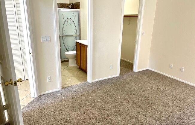 3 beds, 2 baths, $1,800