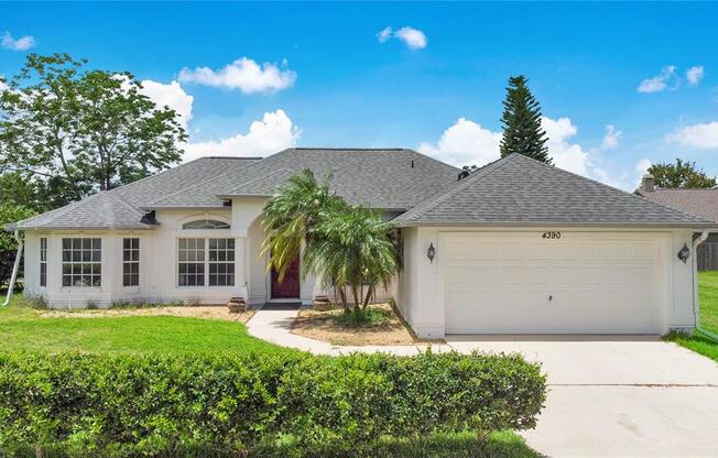 4390 King Edward Dr.