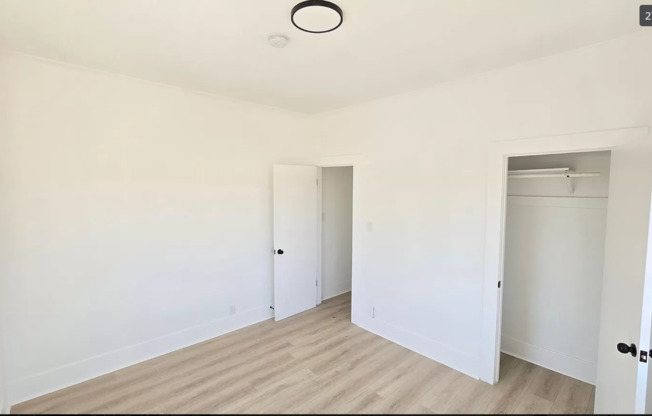 2 beds, 1 bath, $2,495