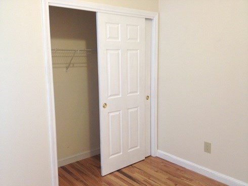 3 beds, 1 bath, 1,182 sqft, $4,500, Unit 2(1A)