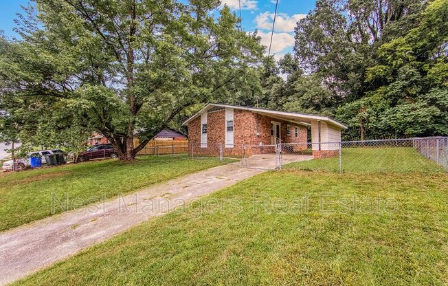 904 Chesterfield Dr
