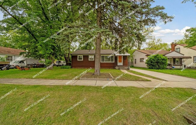 Charming 3-Bedroom Ranch for Rent in Redford