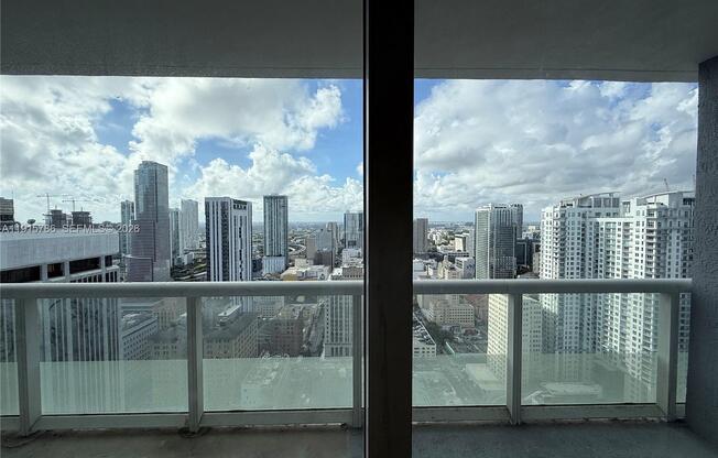 50 Biscayne Blvd