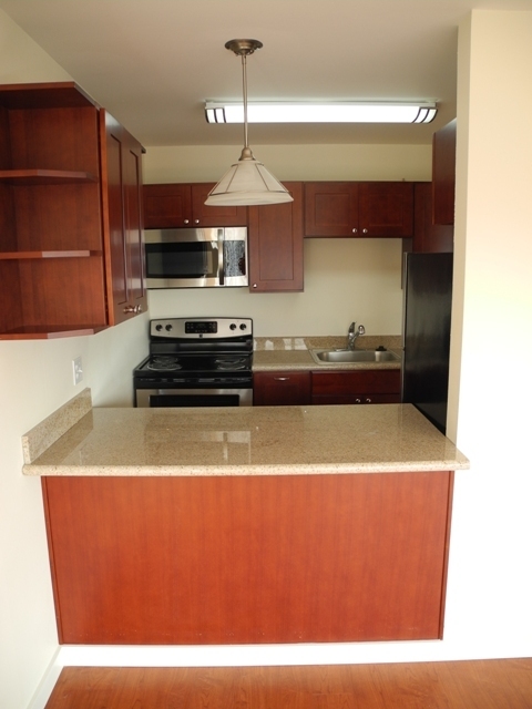 1 bed, 1 bath, $1,845, Unit C-304
